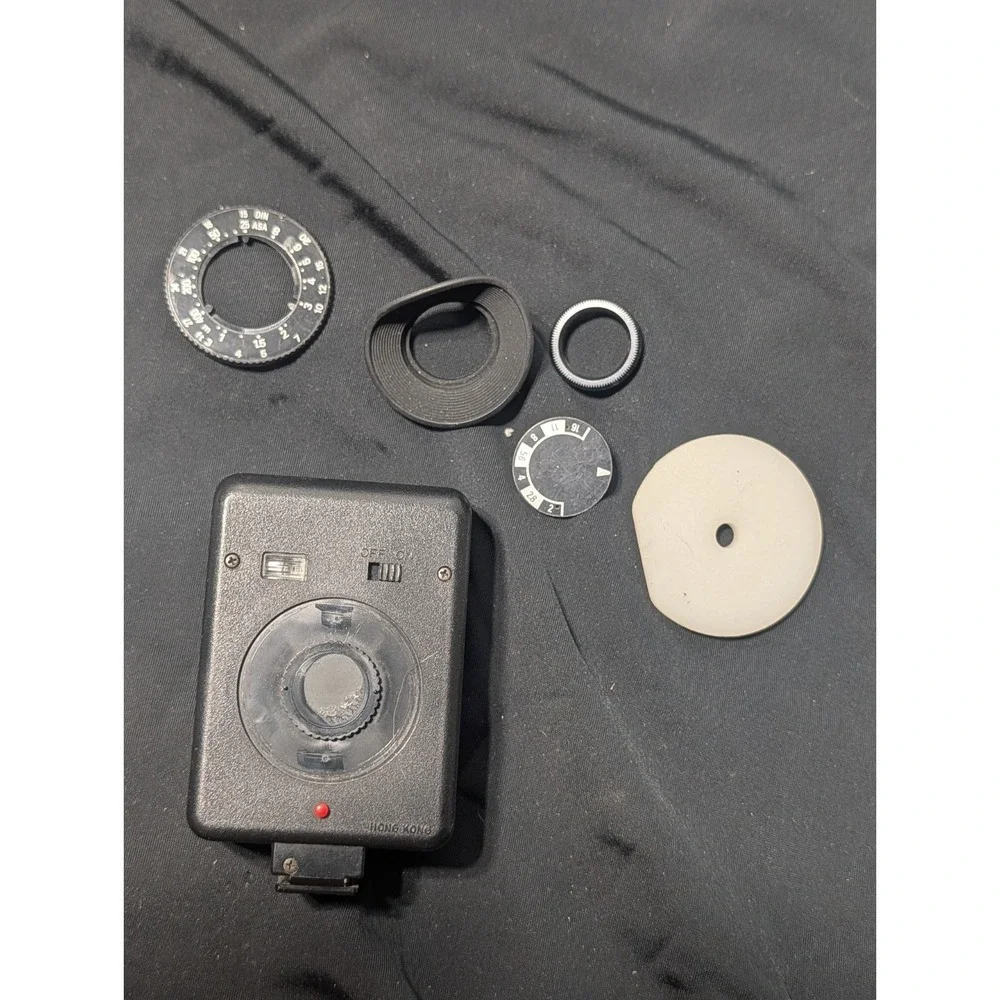 Yashica FX-7 35mm SLR Film Camera W/ DSB 50mm f/2‎ Lens Japan